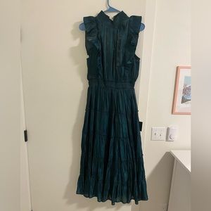 Lulu’s dark green formal dress NWT